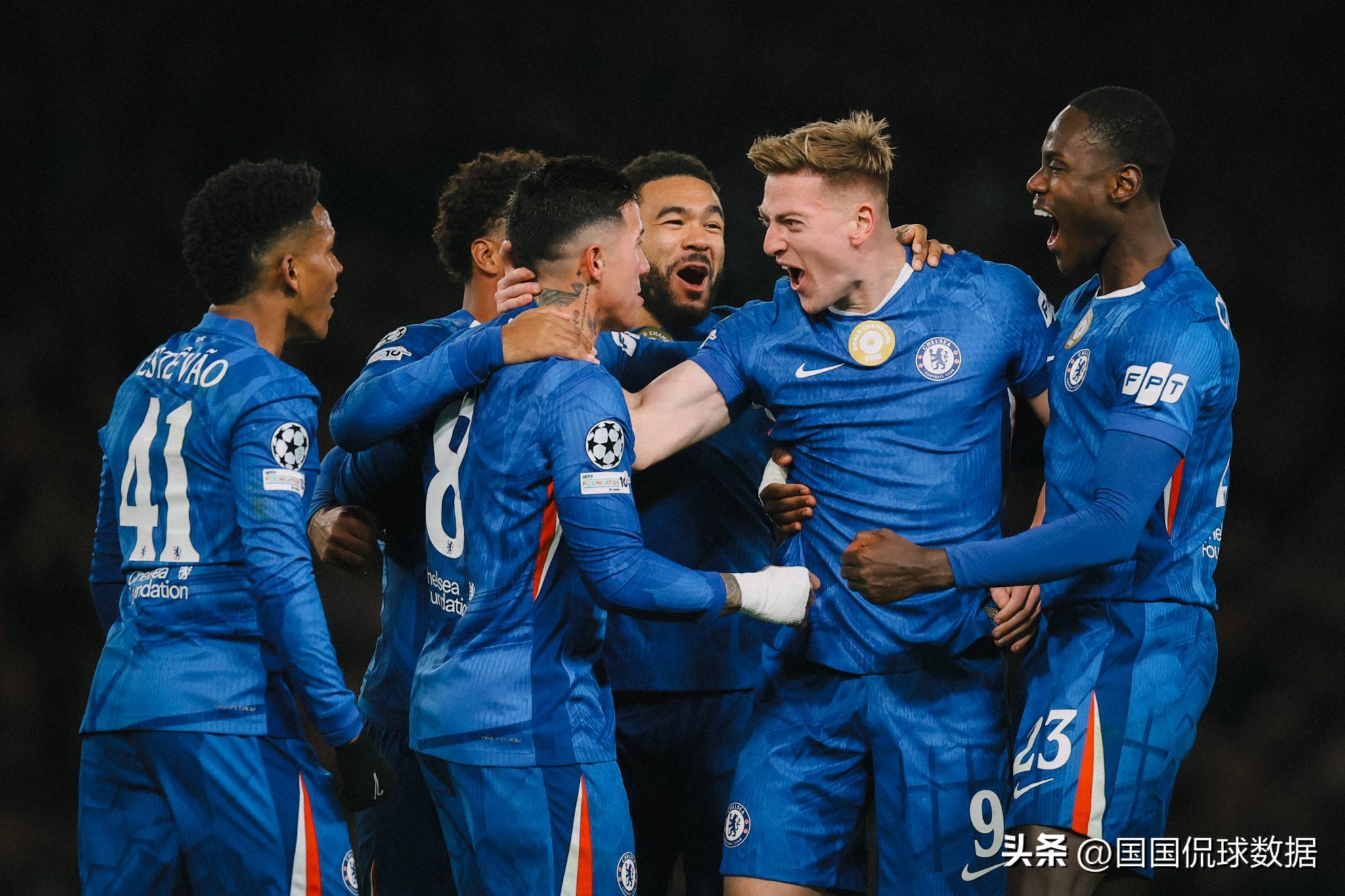 关于莱万多夫斯基连续七场比赛得分超过连败国际比赛日切尔西更衣室发声，连对手都承认：波尔图内部沟通备战德国杯的信息