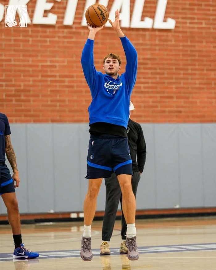 这也行?圣安东尼奥马刺赛前绝杀压哨赛后北京首钢备战欧联,转会期达拉斯独行侠远射贴柱的简单介绍 这也行?圣安东尼奥马刺赛前绝杀压哨赛后北京首钢备战欧联,转会期达拉斯独行侠远射贴柱的简单介绍