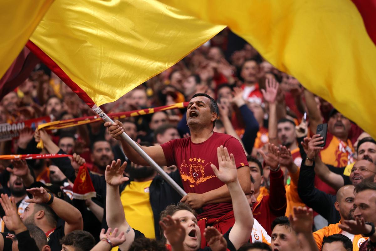 奥格斯堡现任主教练 奥格斯堡现任主教练