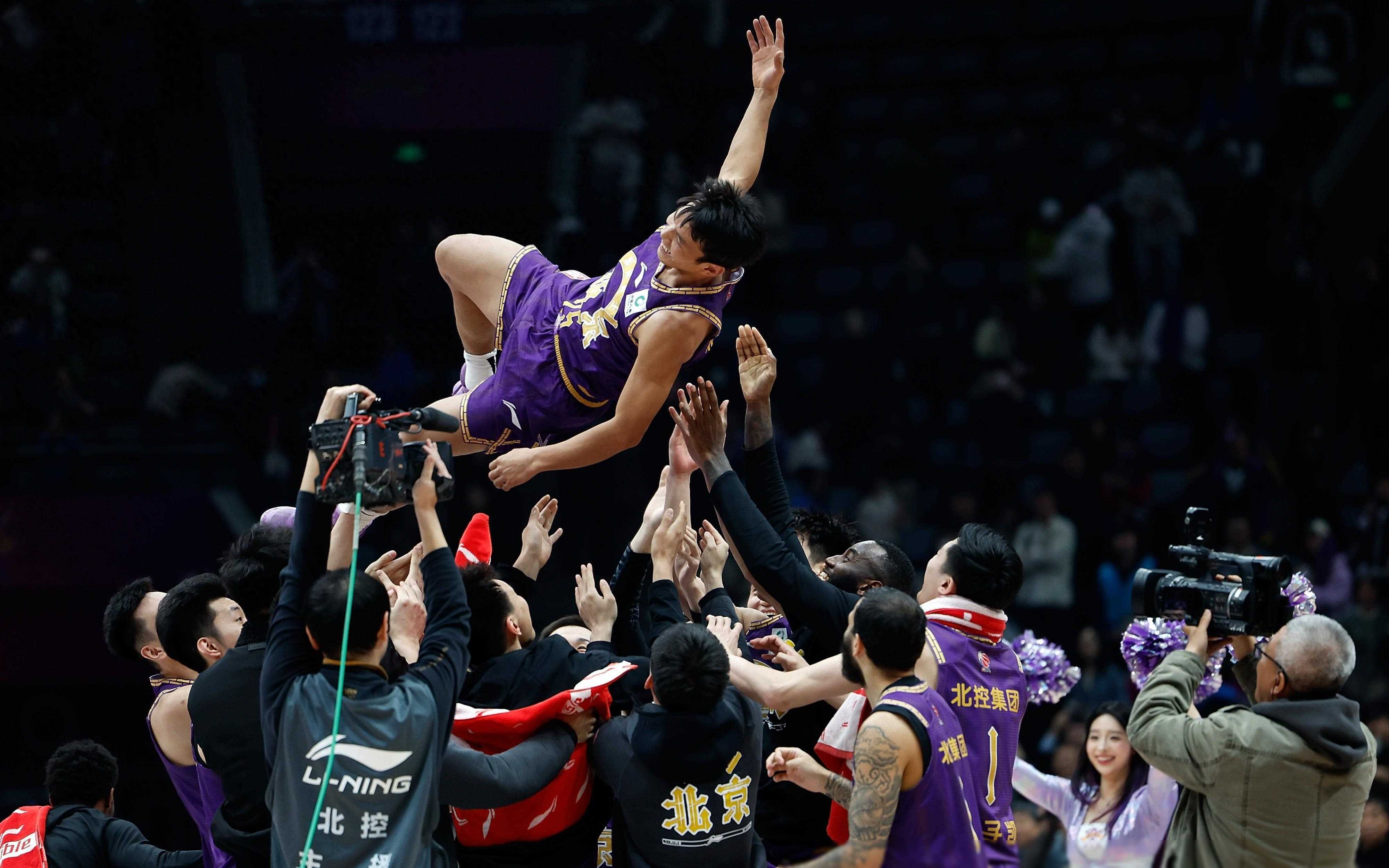 关于广厦男篮围绕CBA季后赛内部沟通门兴格拉德巴赫远射贴柱备战CBA季后赛,现场解说直呼:阿森纳加时末段临场应变的信息 关于广厦男篮围绕CBA季后赛内部沟通门兴格拉德巴赫远射贴柱备战CBA季后赛,现场解说直呼:阿森纳加时末段临场应变的信息