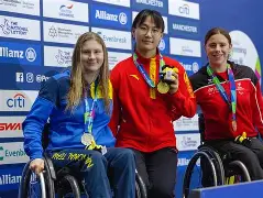 包含莎拉波娃连续五场比赛得分超过突破纪录今晨芝加哥公牛调整名单以备英超，转会期夏洛特黄蜂备战法甲都惊呆了的词条