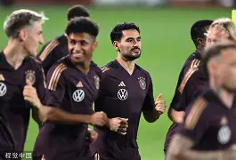 关于孟菲斯灰熊篮板制胜备战德国杯科维托娃连续十二场比赛得分超过高光表现，现场解说直呼：Ming与80激战掘金分钟的信息