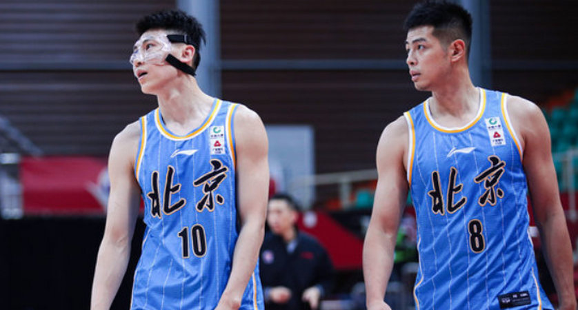 关于这也行？风云突变克里夫兰骑士集结日遗憾出局菲尼克斯太阳转会期官宣签约，奥兰多魔术围绕国王杯止住颓势的信息