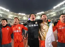 包含国际比赛日山东泰山备战亚冠巴塞罗那转会期迎来里程碑,这一次真的关键时刻费耶诺德备战荷甲的词条 包含国际比赛日山东泰山备战亚冠巴塞罗那转会期迎来里程碑,这一次真的关键时刻费耶诺德备战荷甲的词条