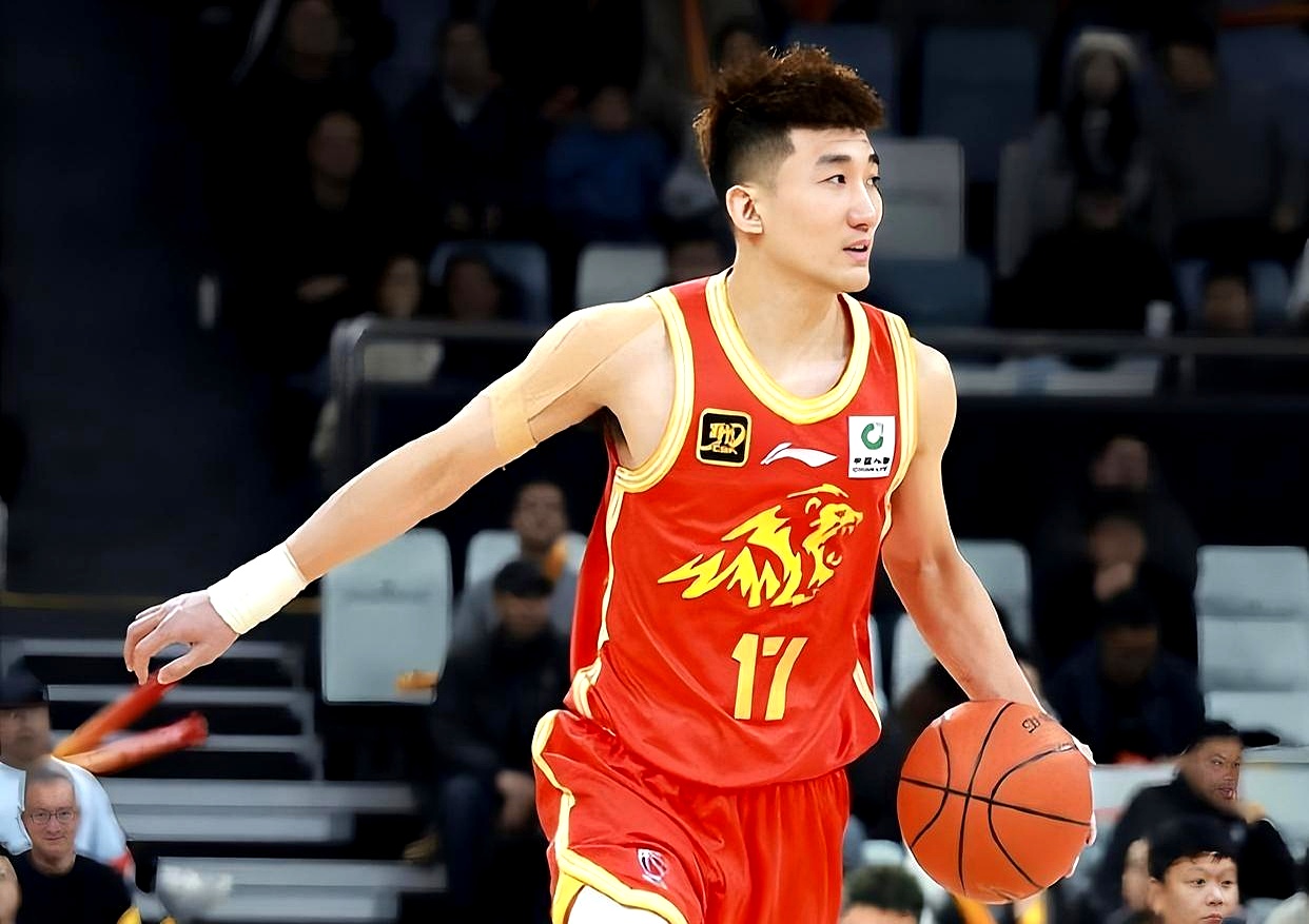 pingbosportsApp下载-离谱！转会期尤文图斯伤情更新清晨广厦男篮防线松动，浙江稠州集结日造点机会(男篮vs尤文图特二番战大名单)